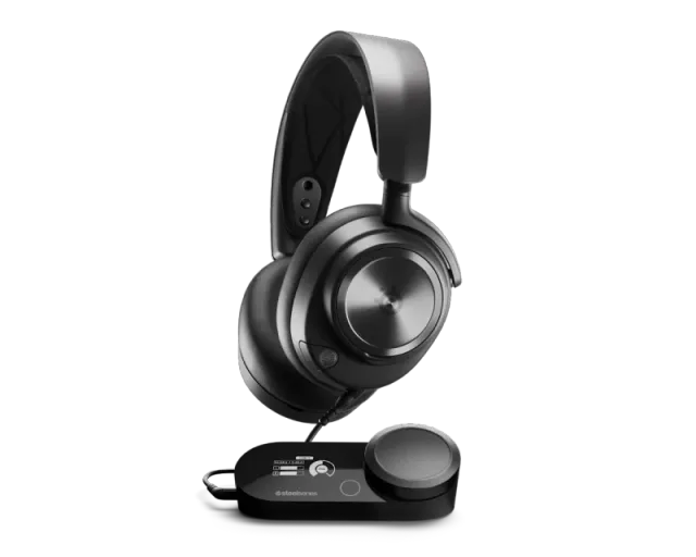 Zwarte bedrade SteelSeries Arctis Nova Pro-headset met GameDAC Gen 2